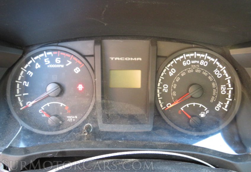 2016 Toyota Tacoma - Image 30