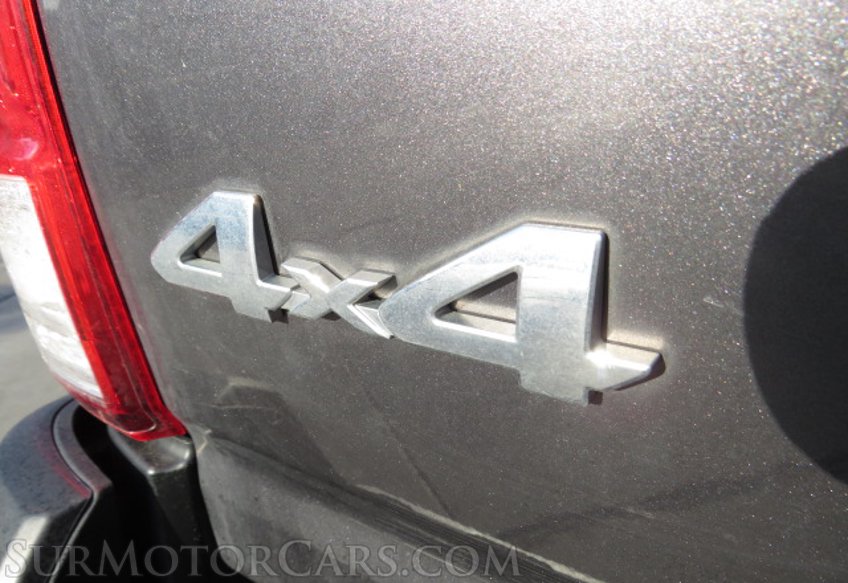 2016 Toyota Tacoma - Image 18