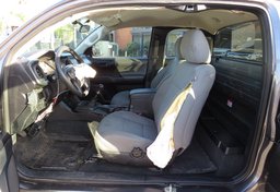 2016 Toyota Tacoma - Image 25