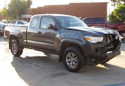 2016 Toyota Tacoma - Image 4
