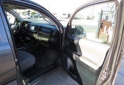 2016 Toyota Tacoma - Image 20