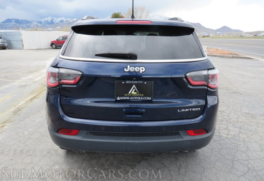 2018 Jeep Compass - Image 13