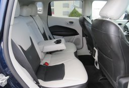 2018 Jeep Compass - Image 36