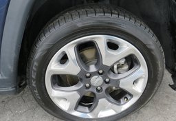 2018 Jeep Compass - Image 26