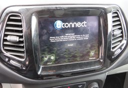 2018 Jeep Compass - Image 41