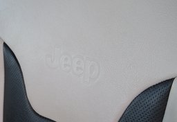 2018 Jeep Compass - Image 37