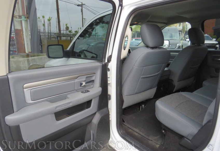 2017 Ram 1500 - Image 33