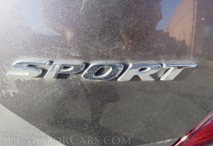 2019 Honda Civic Sedan - Image 16