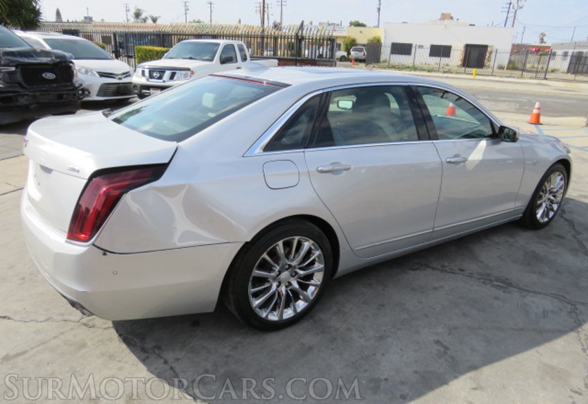 2018 Cadillac CT6 - Image 7