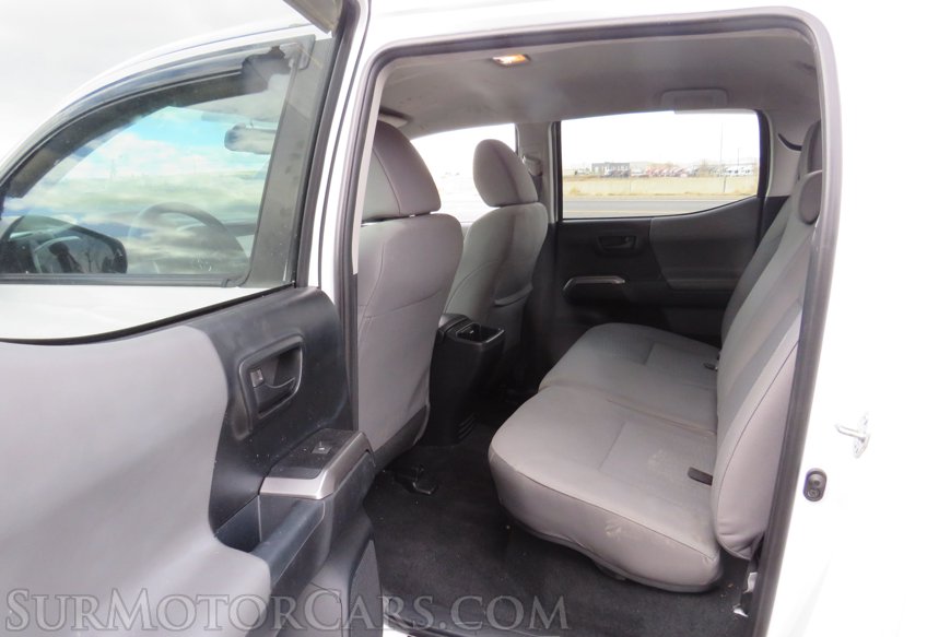 2017 Toyota Tacoma - Image 39