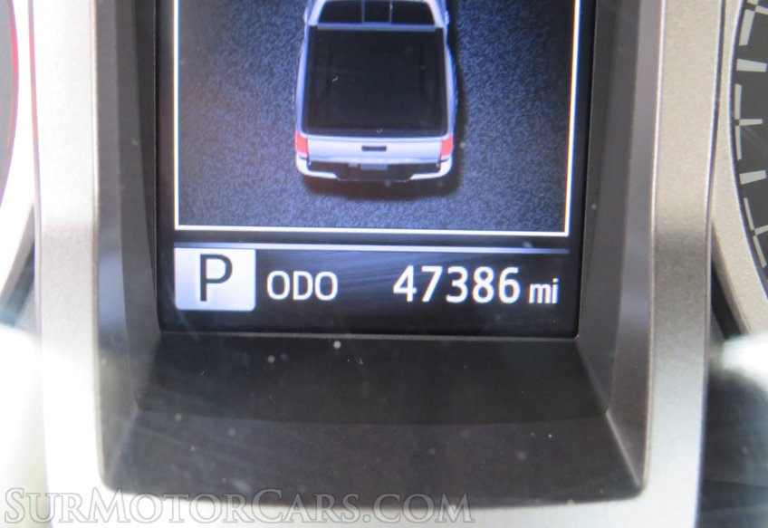 2017 Toyota Tacoma - Image 43