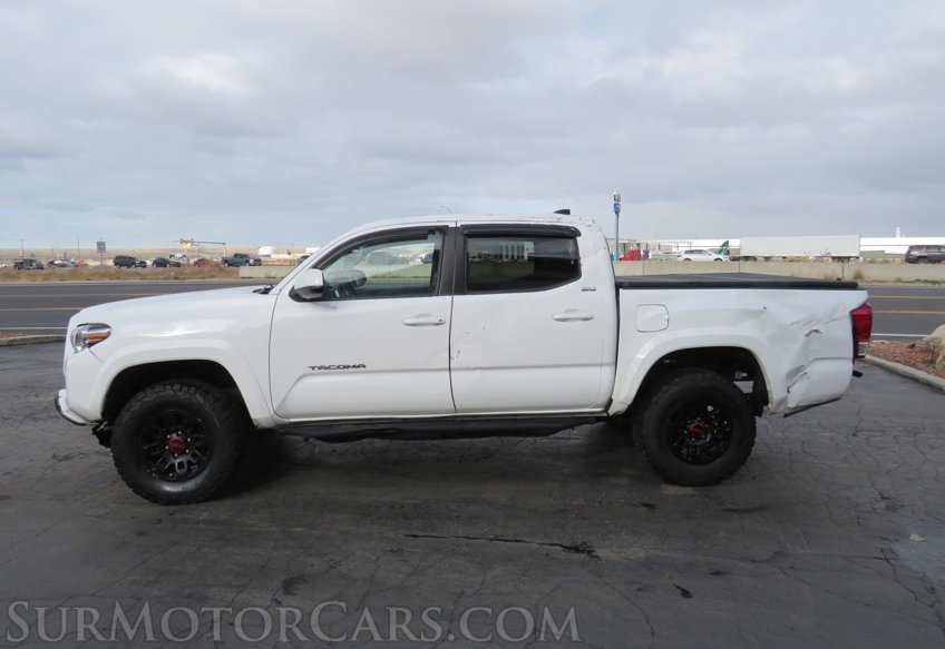 2017 Toyota Tacoma - Image 7