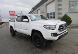 2017 Toyota Tacoma - Image 3