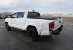 2017 Toyota Tacoma - Image 10