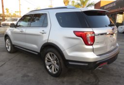 2019 Ford Explorer - Image 8