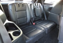 2019 Ford Explorer - Image 31