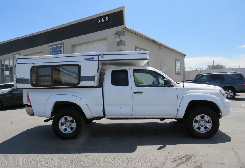 2010 Toyota Tacoma - Image 16