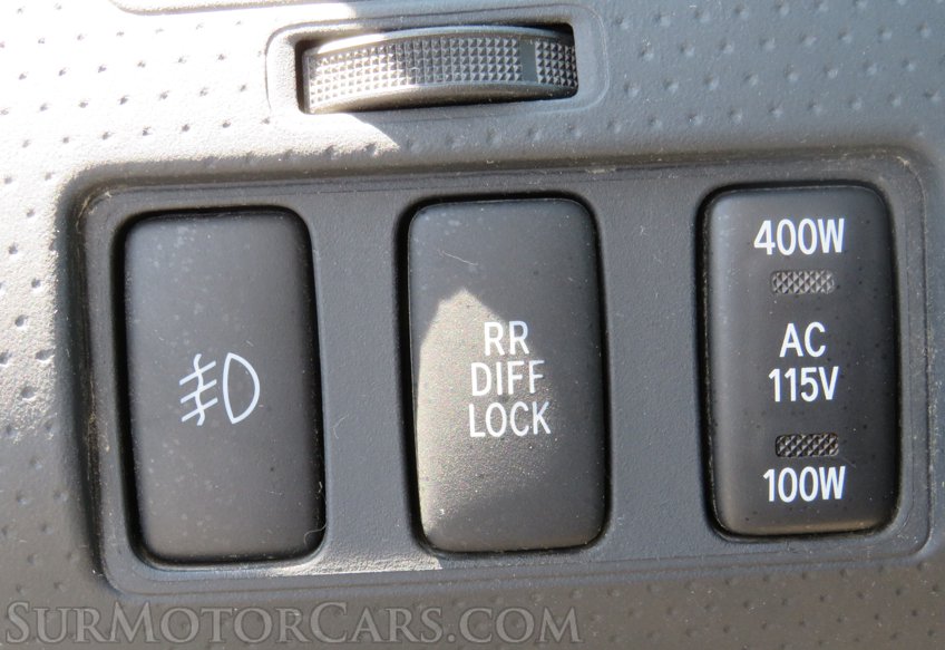 2010 Toyota Tacoma - Image 46