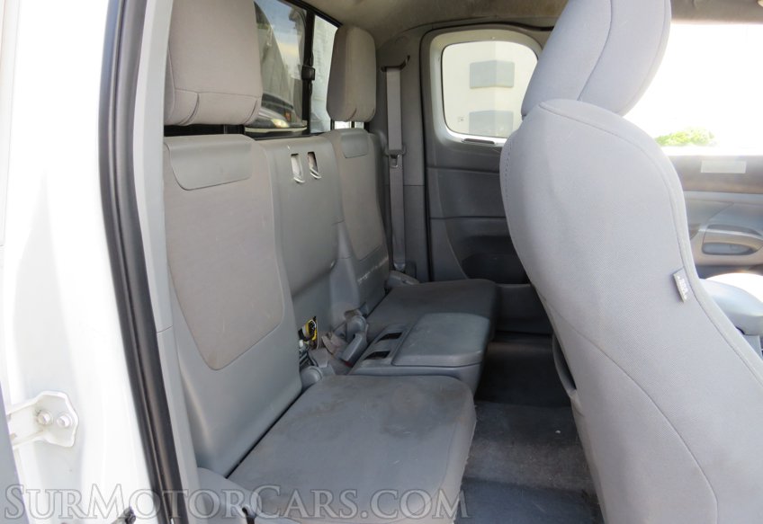 2010 Toyota Tacoma - Image 28