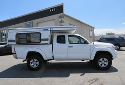 2010 Toyota Tacoma - Image 16