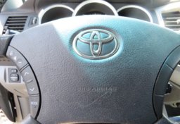 2010 Toyota Tacoma - Image 38
