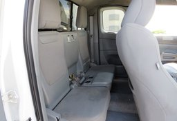 2010 Toyota Tacoma - Image 28