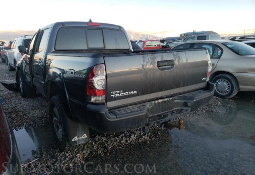 2014 Toyota Tacoma - Image 4