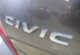 2019 Honda Civic - Image 17