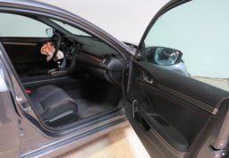 2019 Honda Civic - Image 24