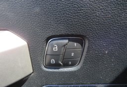 2019 Ford F-150 - Image 48