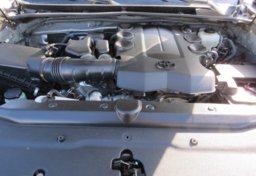 2013 Toyota 4Runner - Image 16