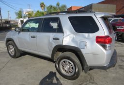 2013 Toyota 4Runner - Image 6