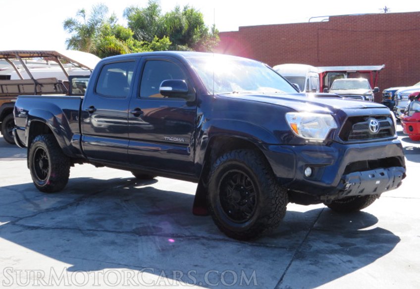 2012 Toyota Tacoma - Image 3