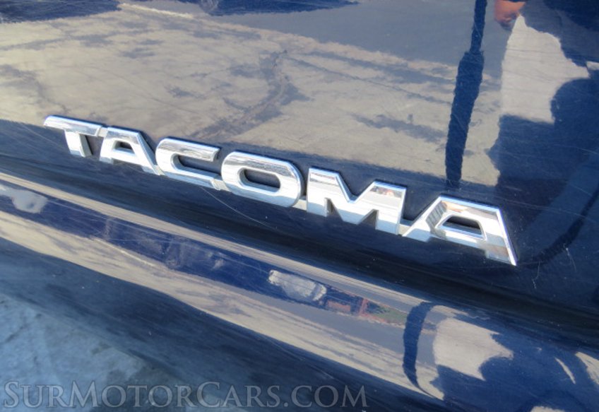 2012 Toyota Tacoma - Image 19