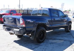 2012 Toyota Tacoma - Image 7