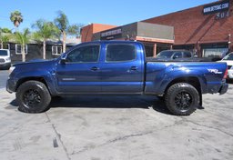 2012 Toyota Tacoma - Image 11