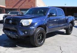 2012 Toyota Tacoma - Image 4