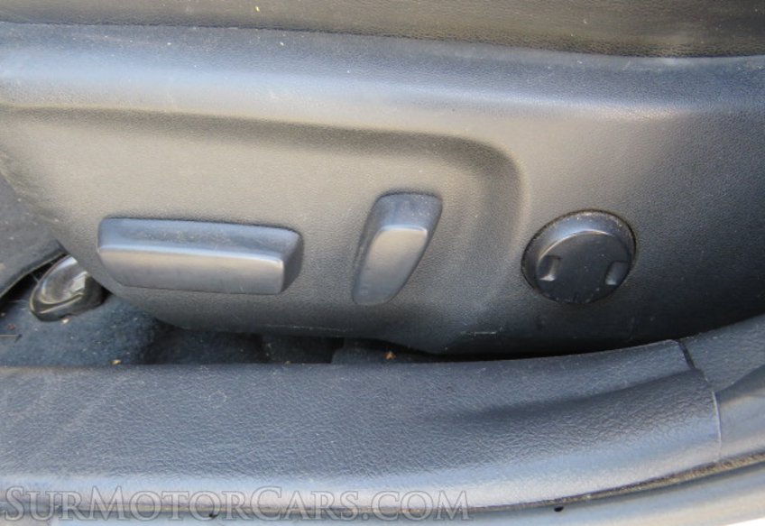 2013 Toyota Camry - Image 37