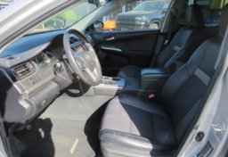 2013 Toyota Camry - Image 25