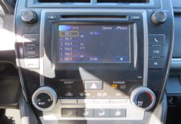 2013 Toyota Camry - Image 39