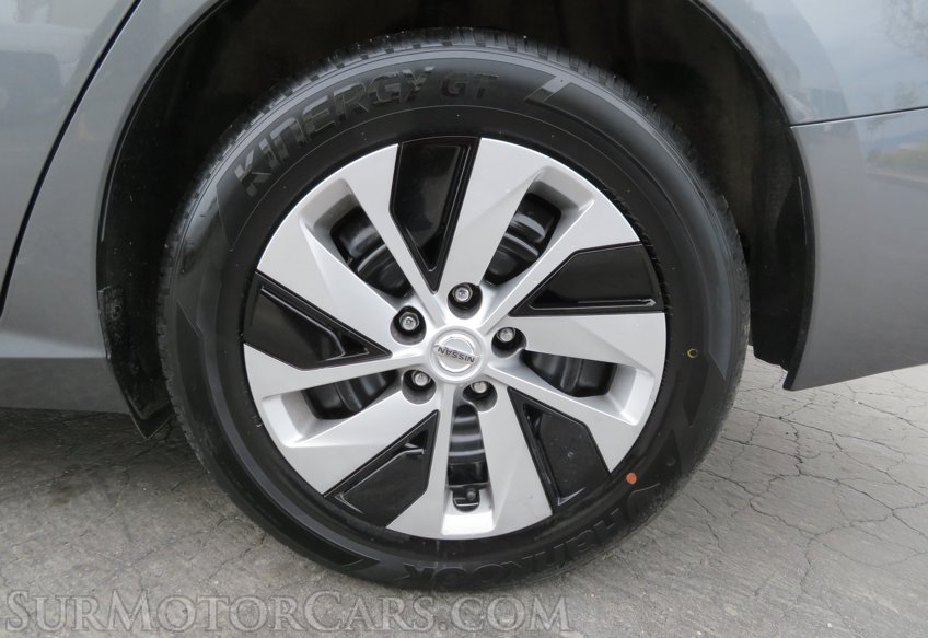 2020 Nissan Altima - Image 40