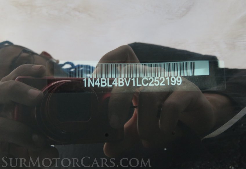 2020 Nissan Altima - Image 41