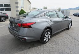 2020 Nissan Altima - Image 6