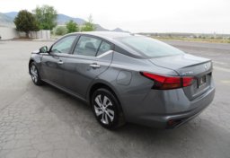 2020 Nissan Altima - Image 5