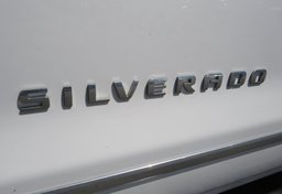 2015 Chevrolet Silverado 1500 - Image 17