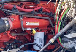 2013 Freightliner Cascadia - Image 9