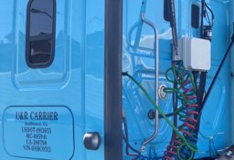 2013 Freightliner Cascadia - Image 4