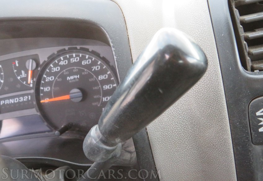 2005 Chevrolet Colorado - Image 25