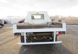 2005 Chevrolet Colorado - Image 13