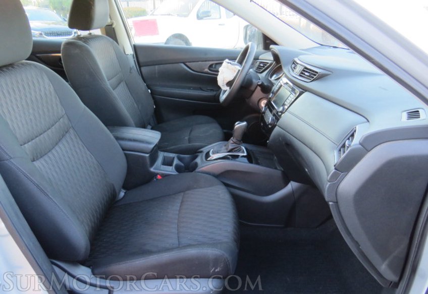 2020 Nissan Rogue - Image 23